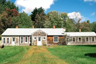 16 West St, Petersham, MA 01366 - Photo 1