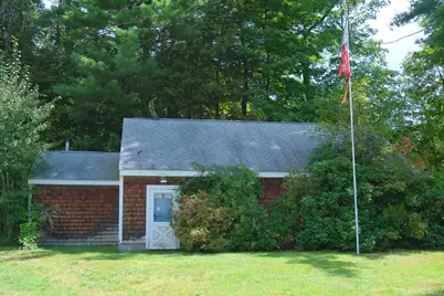 16 West St, Petersham, MA 01366 - Photo 29