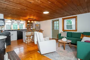 387 Middle St, West Newbury, MA 01985 - Photo 7