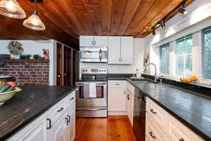 387 Middle St, West Newbury, MA 01985 - Photo 13