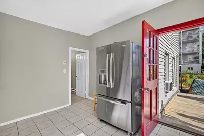 29-31 Auburn Street #1R, Everett, MA 02149 - Photo 7
