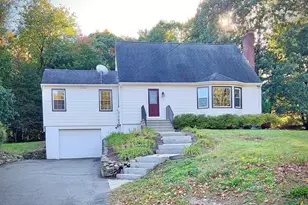 143 Highland St, Lunenburg, MA 01462 - Photo 3