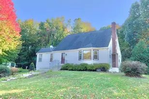 143 Highland St, Lunenburg, MA 01462 - Photo 5