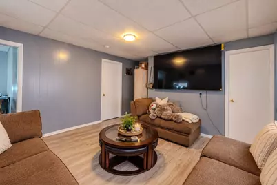 405 Warren St, Fall River, MA 02721 - Photo 13