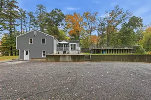 213 North St, Georgetown, MA 01833 - Photo 3