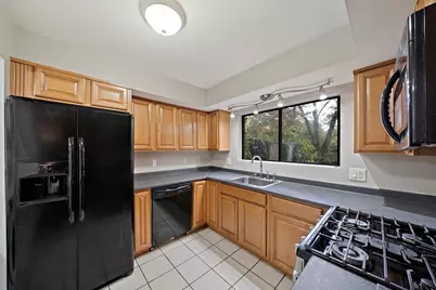258 Greenbrook Dr #258, Stoughton, MA 02072 - Photo 3