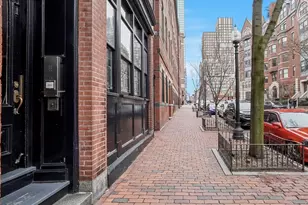 70 Clarendon St, Boston, MA 02116 - Photo 23