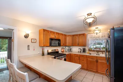 112 Arlington St, Rockland, MA 02370 - Photo 5