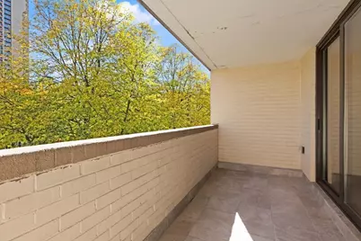2 Hawthorne Place #5H, Boston, MA 02114 - Photo 11