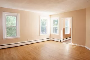 1 Wayne St, Worcester, MA 01603 - Photo 11