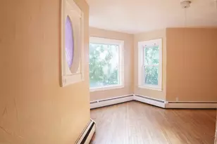 1 Wayne St, Worcester, MA 01603 - Photo 13