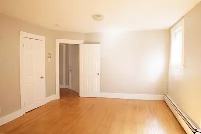 1 Wayne St, Worcester, MA 01603 - Photo 17