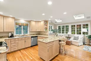 28 Ledgelawn Ave, Lexington, MA 02420 - Photo 13