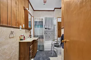 225 Haffards St, Fall River, MA 02723 - Photo 15