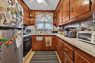 225 Haffards St, Fall River, MA 02723 - Photo 13