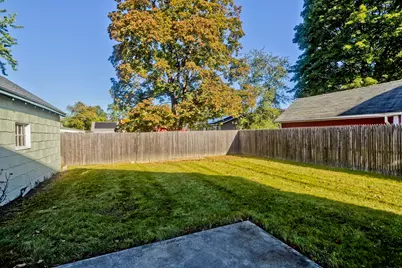 276 Tremont St, Springfield, MA 01104 - Photo 21