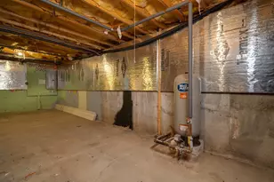 85 West St, Wendell, MA 01379 - Photo 31