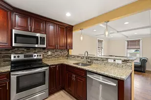 31 Hope St, Brockton, MA 02302 - Photo 11