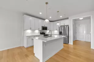 260 Martins Lndg, North Reading, MA 01864 - Photo 7