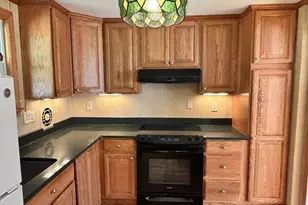 11 Sunflower Rd, Holbrook, MA 02343 - Photo 9