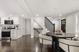 9 Essex Rd, Sharon, MA 02067 - Photo 5