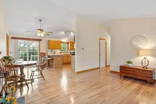 122 Century Way, Gardner, MA 01440 - Photo 7