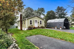 17 1/2 West Winkley St, Amesbury, MA 01913 - Photo 23