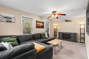 17 1/2 West Winkley St, Amesbury, MA 01913 - Photo 3