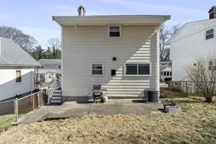 55 Paragon Rd, Boston, MA 02132 - Photo 13