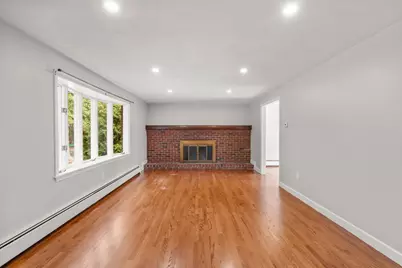 54 Furnace Brook Pkwy, Quincy, MA 02169 - Photo 3