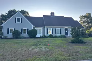 15 Waterfall Rd, Acushnet, MA 02743 - Photo 1