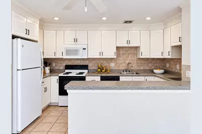 50 Green Street #209, Brookline, MA 02446 - Photo 5