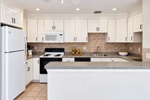 50 Green St, Brookline, MA 02446 - Photo 5