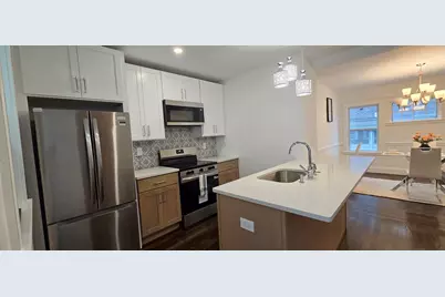 15 Howard St #2, Arlington, MA 02476 - Photo 5