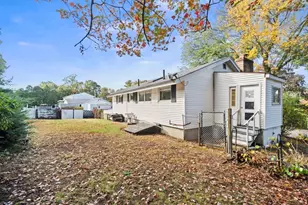 5 Anderson St, Peabody, MA 01960 - Photo 33