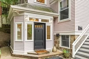 91 University Rd, Brookline, MA 02445 - Photo 17