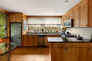 84-86 Bartlett Ave, Arlington, MA 02476 - Photo 11