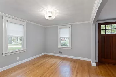 13 Walnut St, Foxboro, MA 02035 - Photo 9