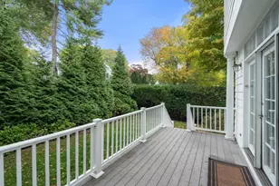 11 Martin Rd, Wellesley, MA 02481 - Photo 21