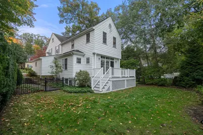11 Martin Rd, Wellesley, MA 02481 - Photo 23