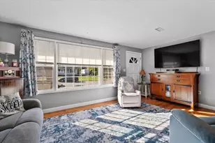 5 Caroline Dr, Bellingham, MA 02019 - Photo 5