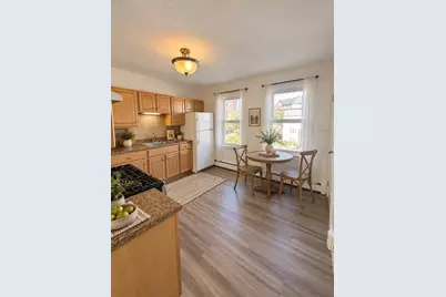 6 Lincoln Parkway #2, Somerville, MA 02143 - Photo 5