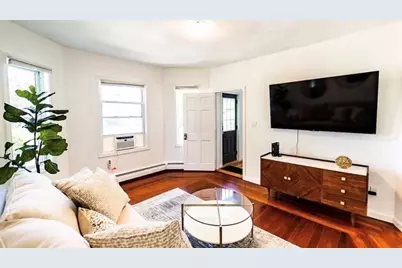 469 Mount Hope Ave #1, Fall River, MA 02724 - Photo 5
