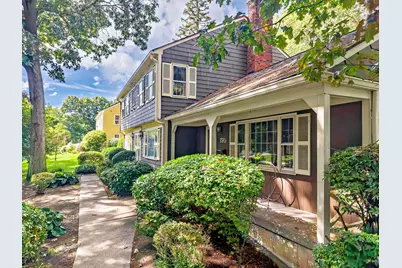 170 Coventry Ln, Longmeadow, MA 01106 - Photo 3