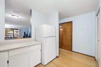 371 Aiken Ave #10, Lowell, MA 01850 - Photo 11
