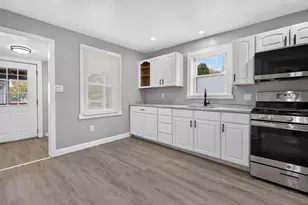664 Rathbun St, Blackstone, MA 01503 - Photo 5