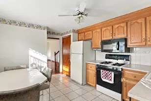 48 W Spring St, Avon, MA 02322 - Photo 9