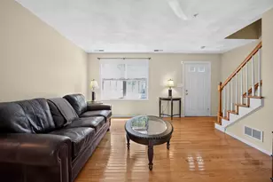 78 Fairway Dr, Tewksbury, MA 01876 - Photo 3