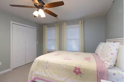 12 Gardner Ave, Sturbridge, MA 01566 - Photo 23
