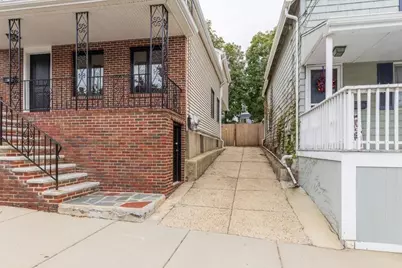 35 Villa Ave, Everett, MA 02149 - Photo 23